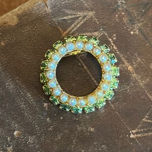 Vintage 60s Faux Pearl and Peridot Circle Brooch
